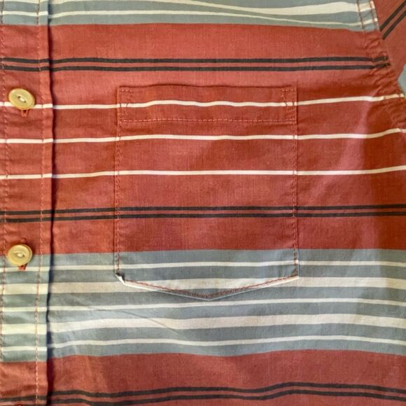 NEW Quiksilver Striped Button Down Shirt Mens Size S - Picture 3 of 6